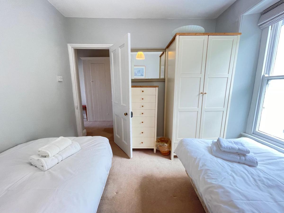 37 Trenwith Place, Charming Family Home & Garden! St Ives Exteriör bild
