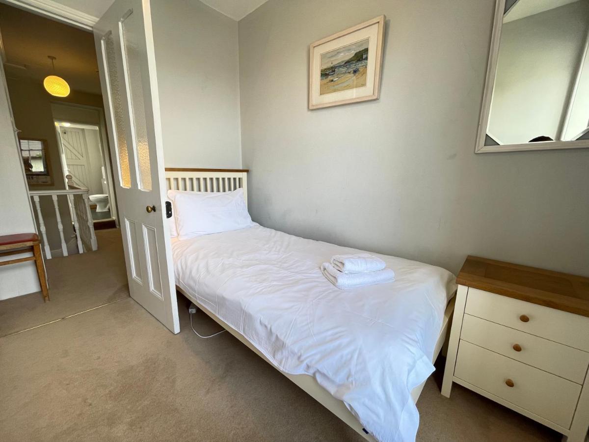 37 Trenwith Place, Charming Family Home & Garden! St Ives Exteriör bild